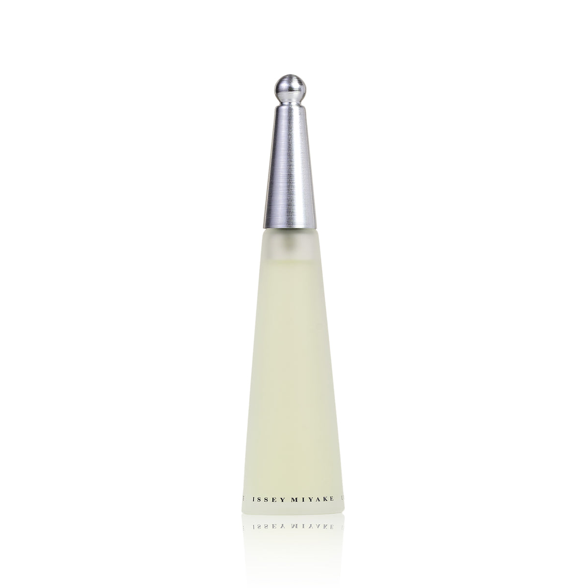 Issey Miyake L'Eau D'Issey EDT Gift Set (Slightly Damaged Box)